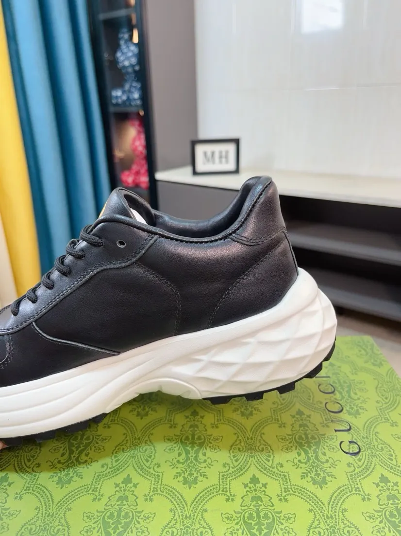 Men's shoes 💰520🌹🌹【GUCCI】pop-up casual sneakers with daddy outsole, breathable and comfortable, easy to walk, a versatile style for trendy men, upper with cowhide edge and outsole with 3D upper printing➕genuine leather lining➕Gucci's popular original outsole, sports and running style, super comfortable. Code number 38-44